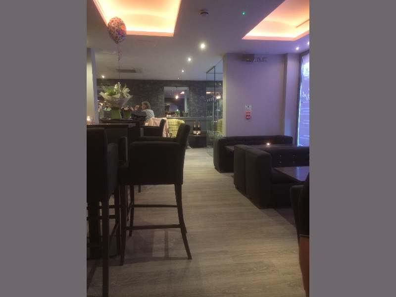 Chalks Bar & Grill